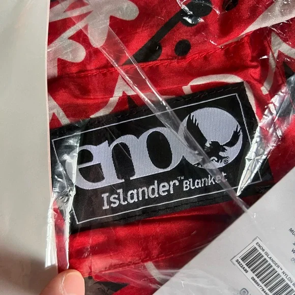 Supreme ENO Islander Nylon Blanket